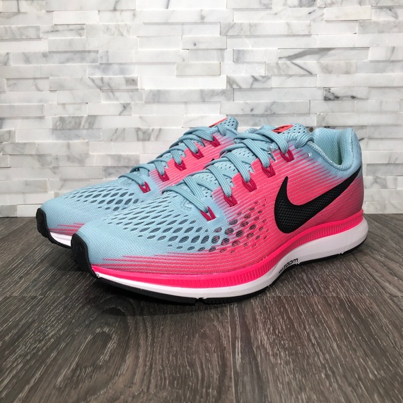 Nike Shoes - NWOT Nike Air Zoom Pegasus 34